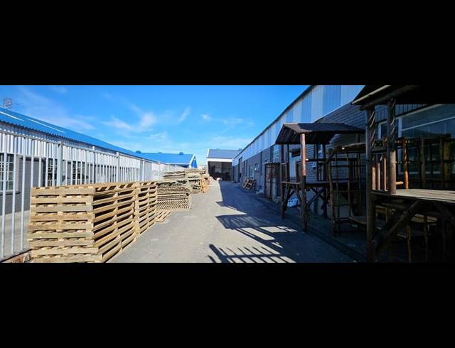 INDUSTRIAL PROPERTY TO RENT IN STIKLAND INDUSTRIAL